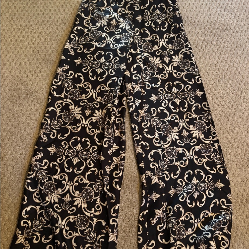 Escada Black and Cream Patterned Pants